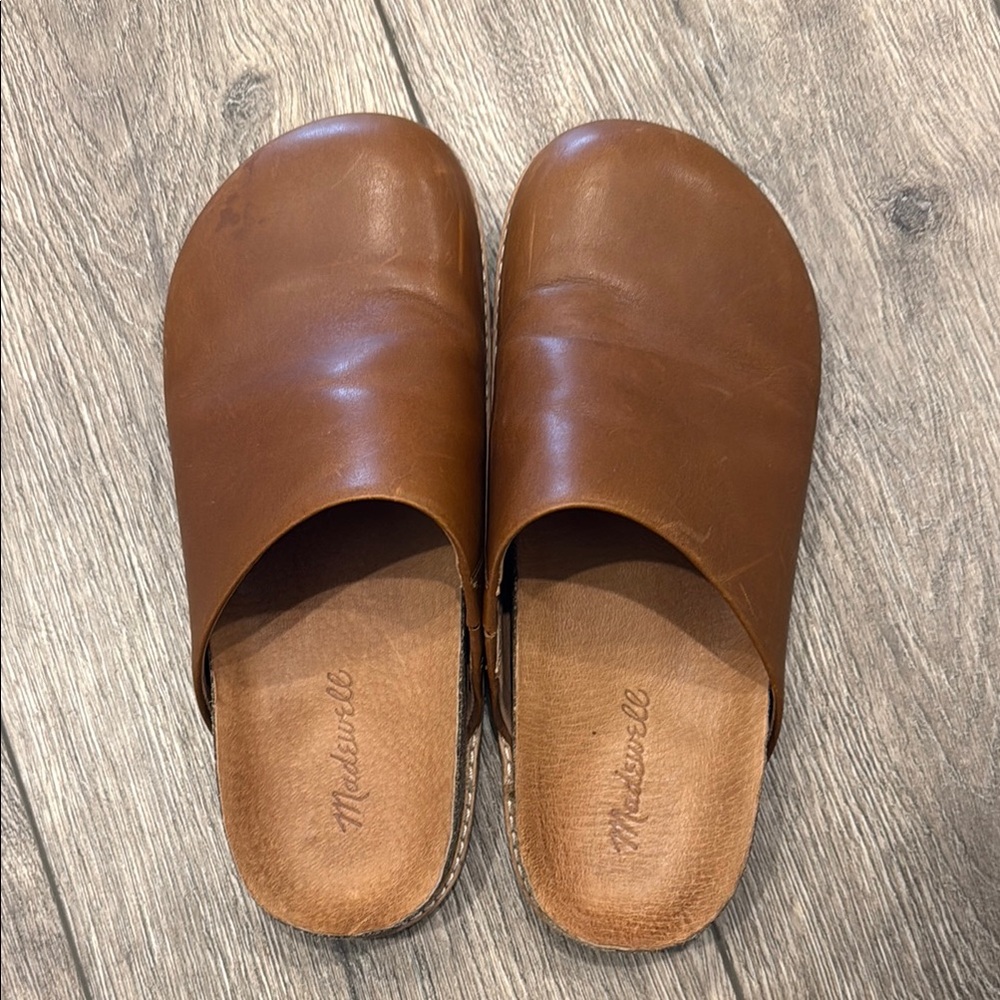 Madewell Women's Layne Clog Mule color Dried Maple Leather Slides Size 7